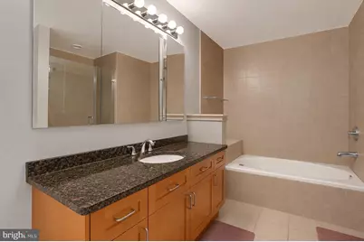1700 Kalorama Road NW #203, Washington, DC 20009 - Photo 19
