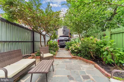 722 13th Street SE #UNIT B, Washington, DC 20003 - Photo 15