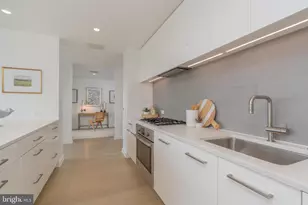 1111 24th Street NW, Washington, DC 20037 - Photo 31