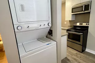 819 12th St NE, Washington, DC 20002 - Photo 7