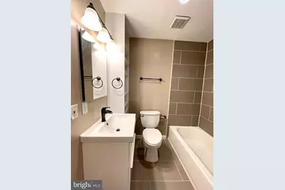 819 12th Street NE #1, Washington, DC 20002 - Photo 11