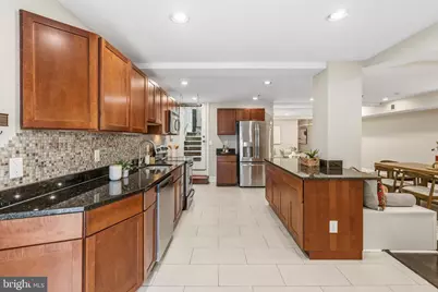 1321 Euclid Street NW #T1, Washington, DC 20009 - Photo 3