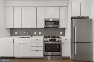 300 8th St NE, Washington, DC 20002 - Photo 3