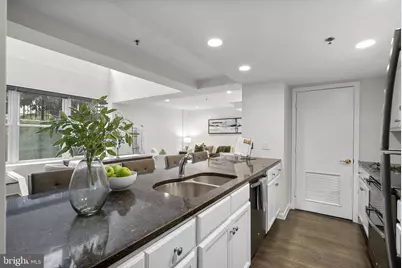 1437 Rhode Island Avenue NW #109, Washington, DC 20005 - Photo 13