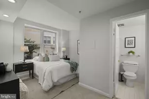 1437 Rhode Island Ave NW, Washington, DC 20005 - Photo 23