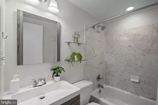 1437 Rhode Island Ave NW, Washington, DC 20005 - Photo 15