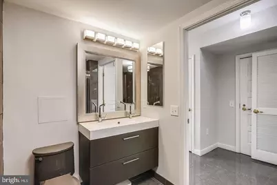 631 D Street NW #934, Washington, DC 20004 - Photo 17