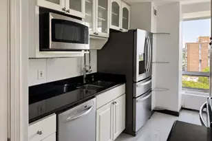 1435 4th St SW, Washington, DC 20024 - Photo 3