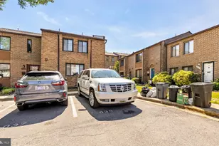 3157 Apple Rd NE, Washington, DC 20018 - Photo 3
