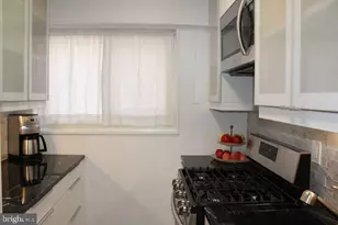 5315 Connecticut Ave NW, Washington, DC 20015 - Photo 21