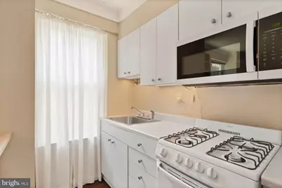 2130 N Street NW #107, Washington, DC 20037 - Photo 3