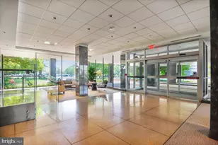 2475 Virginia Ave NW, Washington, DC 20037 - Photo 5