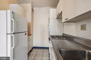 2475 Virginia Ave NW, Washington, DC 20037 - Photo 19