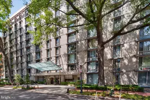 950 25th St NW, Washington, DC 20037 - Photo 1