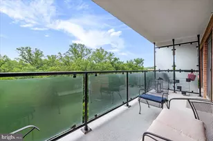4201 Cathedral Ave NW, Washington, DC 20016 - Photo 21