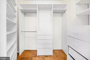 4201 Cathedral Ave NW, Washington, DC 20016 - Photo 21