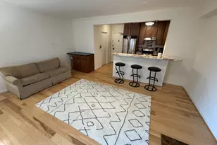 950 25th St NW, Washington, DC 20037 - Photo 1