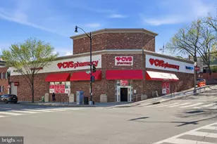 2325 42nd St NW, Washington, DC 20007 - Photo 31