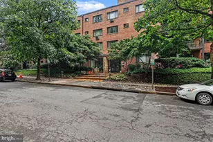 2325 42nd St NW, Washington, DC 20007 - Photo 27