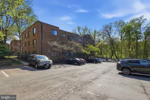 2325 42nd St NW, Washington, DC 20007 - Photo 29