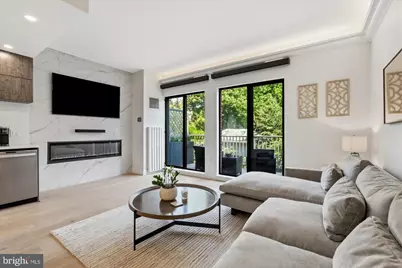 3251 Prospect Street NW #304, Washington, DC 20007 - Photo 5