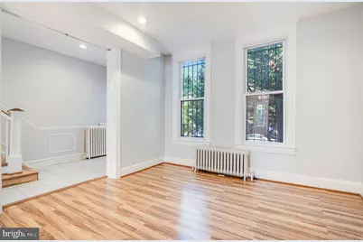 104 15th Street SE #UNIT A, Washington, DC 20003 - Photo 9