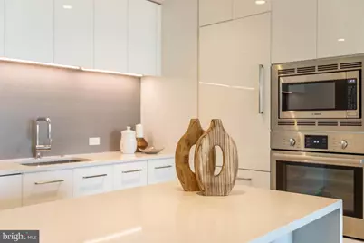 1111 24th Street NW #72, Washington, DC 20037 - Photo 5