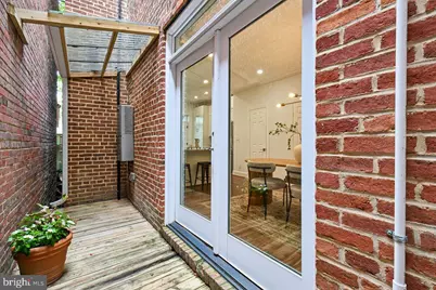 21 4th Street NE, Washington, DC 20002 - Photo 7