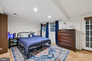 21 4th St NE, Washington, DC 20002 - Photo 31
