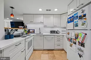 21 4th St NE, Washington, DC 20002 - Photo 29