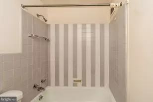 2475 Virginia Ave NW, Washington, DC 20037 - Photo 33