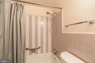 2475 Virginia Ave NW, Washington, DC 20037 - Photo 29