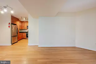 915 E St NW, Washington, DC 20004 - Photo 3