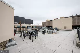 915 E St NW, Washington, DC 20004 - Photo 43