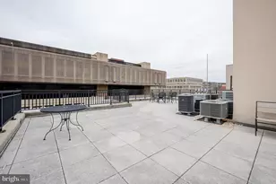 915 E St NW, Washington, DC 20004 - Photo 39