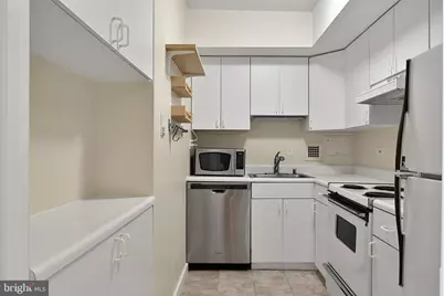 1301 Delaware Avenue SW #812, Washington, DC 20024 - Photo 19