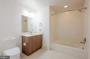 460 New York NW, Washington, DC 20001 - Photo 11