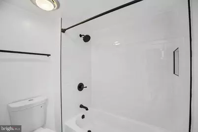 410 11th Street NE #14, Washington, DC 20002 - Photo 13