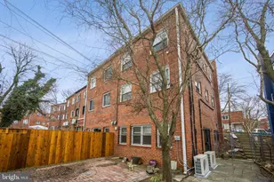 224 Webster St NE, Washington, DC 20011 - Photo 17