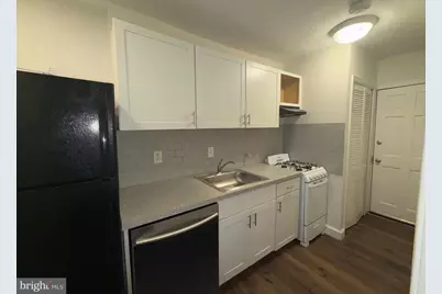 102 O Street SW #1, Washington, DC 20024 - Photo 9