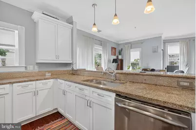 401 13th Street NE #311, Washington, DC 20002 - Photo 11