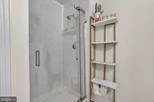 401 13th Street NE, Washington, DC 20002 - Photo 39