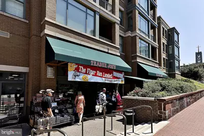 2425 L Street NW #415, Washington, DC 20037 - Photo 19