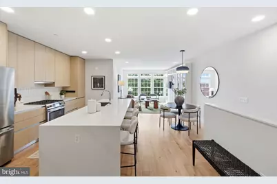 1309 E Street SE #20, Washington, DC 20003 - Photo 3