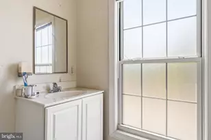 1512 Good Hope (Marion Barry Ave) Road SE, Washington, DC 20020 - Photo 33