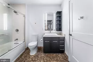 70 N Street SE, Washington, DC 20003 - Photo 23