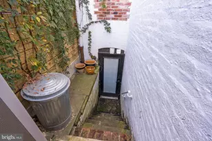 1223 Fairmont St NW, Washington, DC 20009 - Photo 65