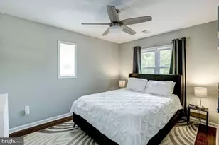 515 Oakwood St SE, Washington, DC 20032 - Photo 7