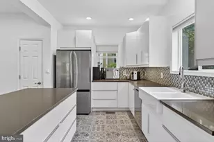 1205 Emerson St NW, Washington, DC 20011 - Photo 11