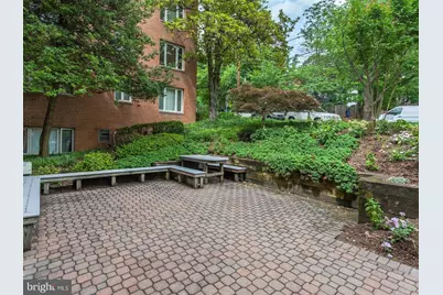 2400 41st Street NW #203, Washington, DC 20007 - Photo 21